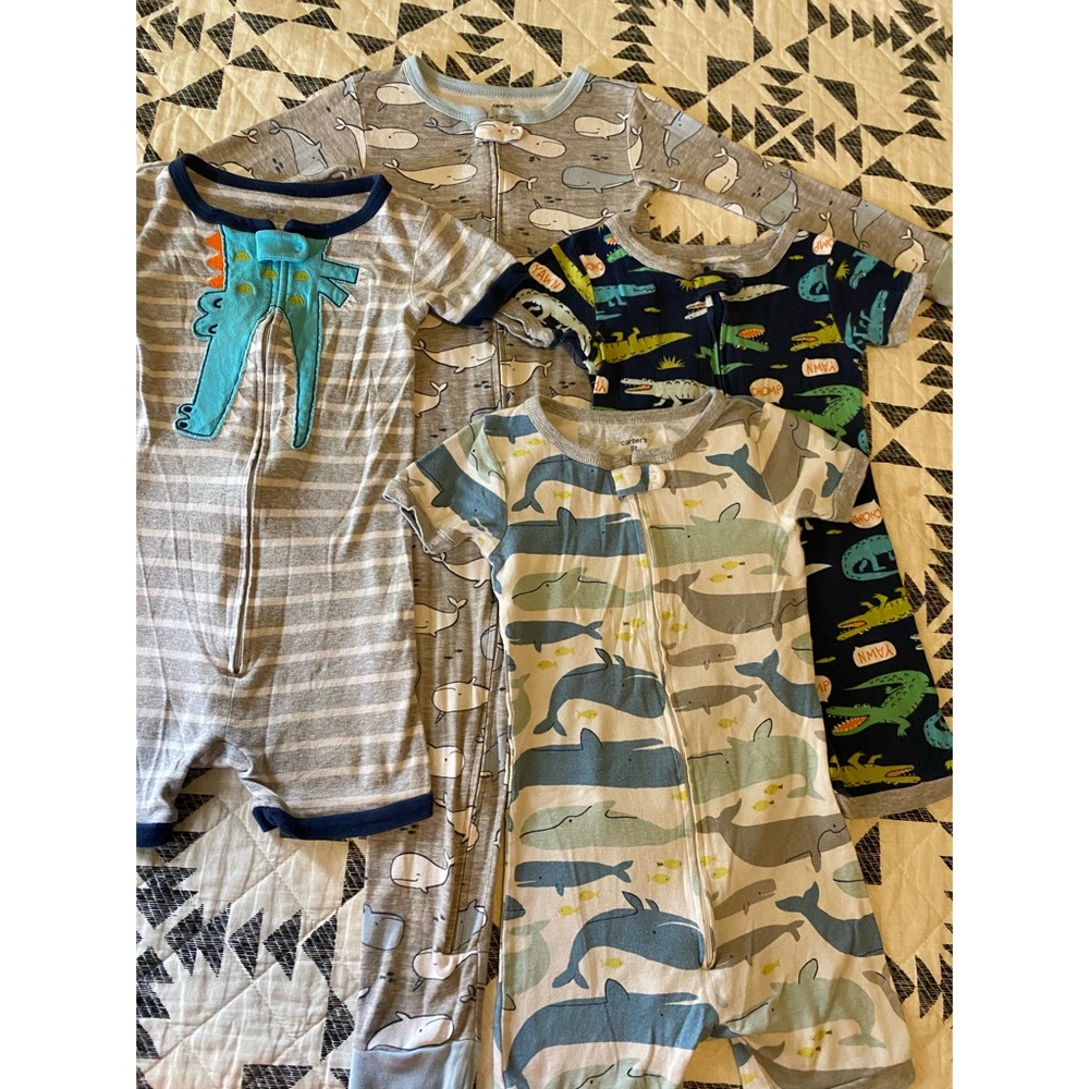 Carter’s 5T Boys Romper & Footless PJ Bundle
